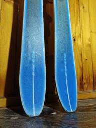 LYŽE SALOMON BBR 8.9 VSHAPE 186CM